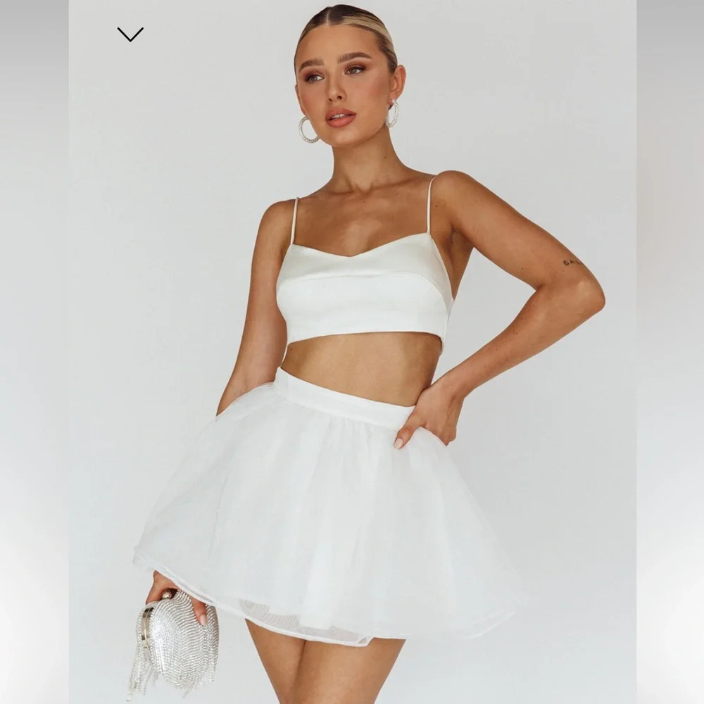 Karrie Layered Ballet Mini Skirt White, L - Picture 2 of 8